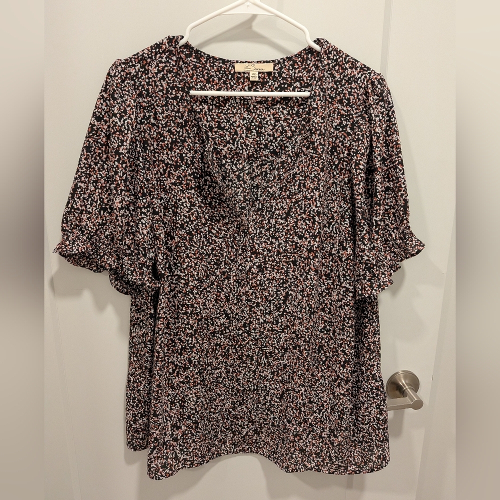 Black and Pink Floral Top